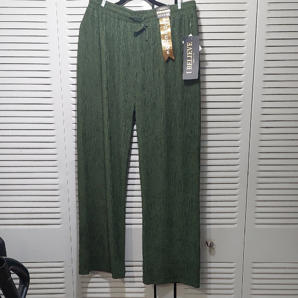 Green Ladies Pants